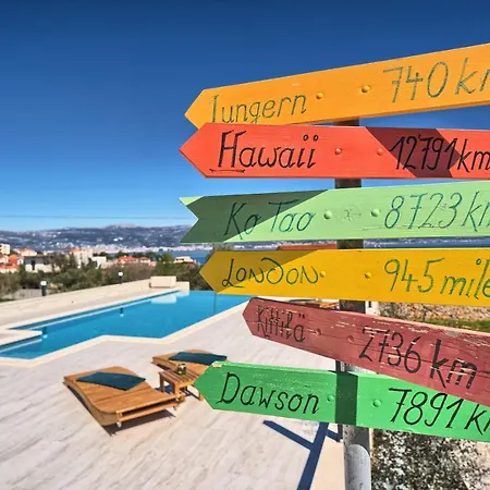 Διαμέρισμα Ming - Pool, Sea-view And Peace