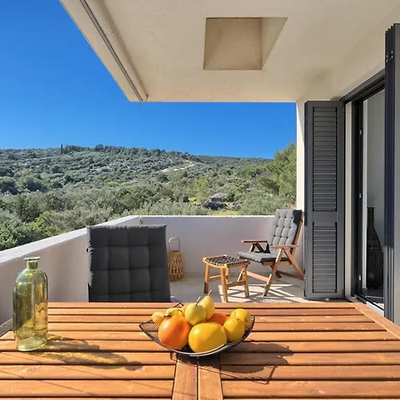 Ming - Pool, Sea-view And Peace Διαμέρισμα *