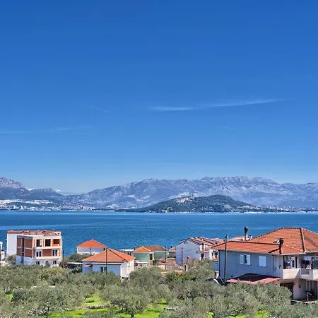 Ming - Pool, Sea-view And Peace