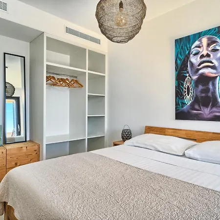 Apartment Ming - Pool, Sea-view And Peace Slatine