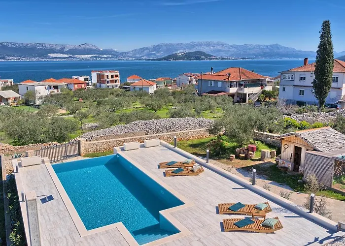 Ming - Pool, Sea-view And Peace Apartment